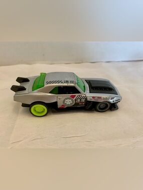 Hot Wheels Pull-Back Speeders: Custom '68 Camaro